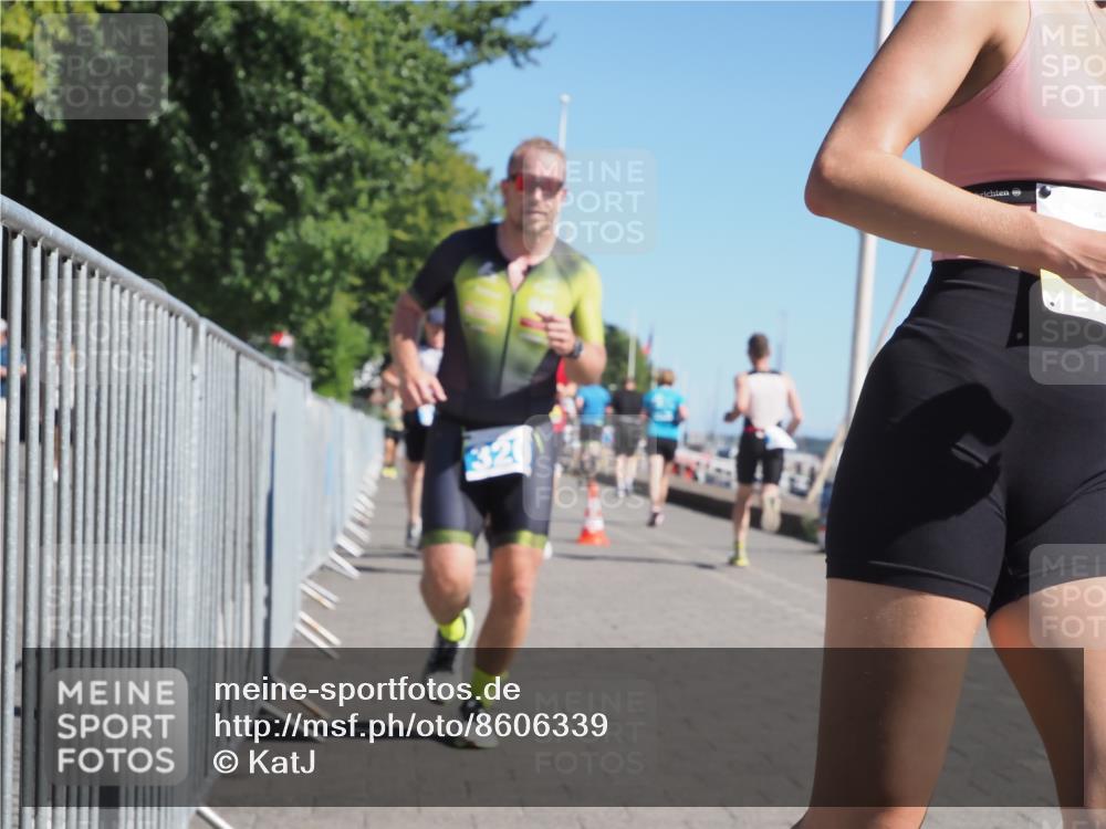 17.08.2025 - KN Förde Triathlon 2025 KatJ http://msf.ph/oto/8606339 17.08.2025 11:59:01 Laufen 320, 345, 349, 382, 608, 615, 621 meine-sportfotos.de