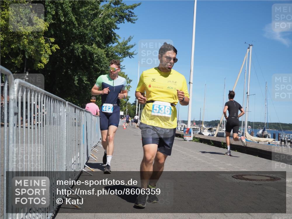 17.08.2025 - KN Förde Triathlon 2025 KatJ http://msf.ph/oto/8606359 17.08.2025 13:49:57 Laufen 482, 528, 536 meine-sportfotos.de