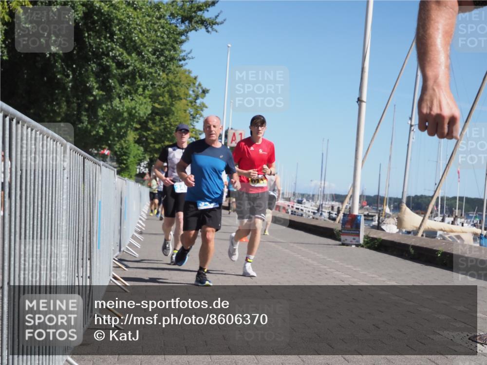 17.08.2025 - KN Förde Triathlon 2025 KatJ http://msf.ph/oto/8606370 17.08.2025 11:59:03 Laufen 320, 345, 349, 361, 608, 615, 621 meine-sportfotos.de