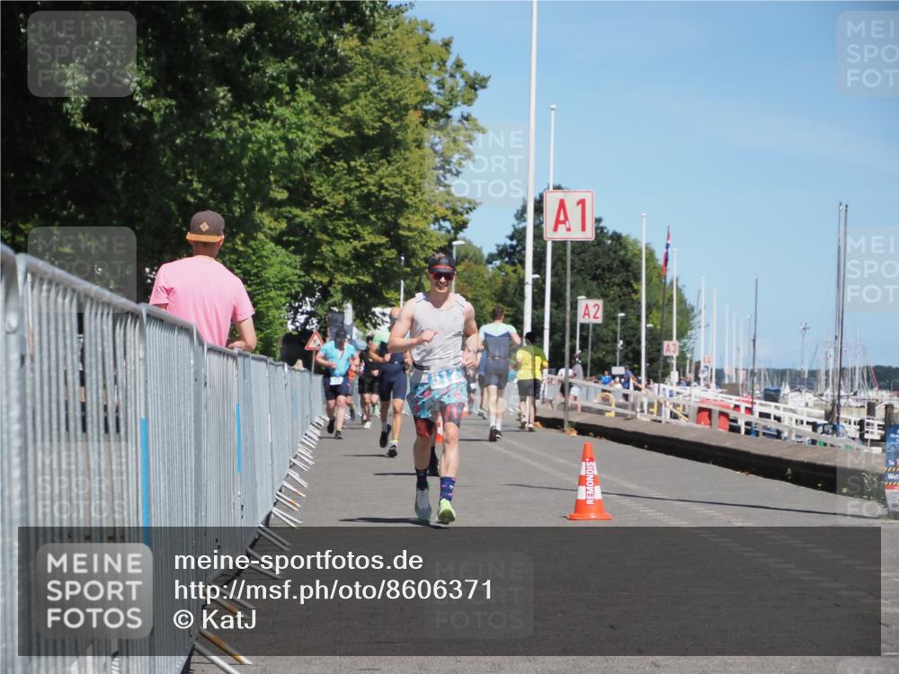 17.08.2025 - KN Förde Triathlon 2025 KatJ http://msf.ph/oto/8606371 17.08.2025 13:50:15 Laufen 470, 512 meine-sportfotos.de