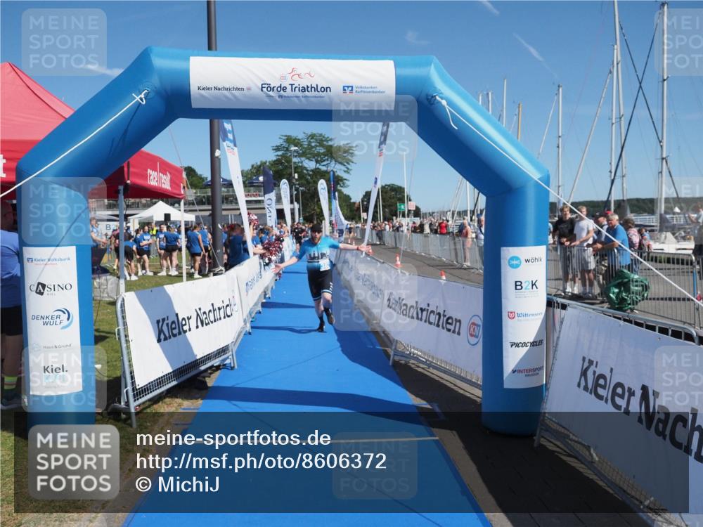 17.08.2025 - KN Förde Triathlon 2025 MichiJ http://msf.ph/oto/8606372 17.08.2025 12:23:17 Laufen 382 meine-sportfotos.de