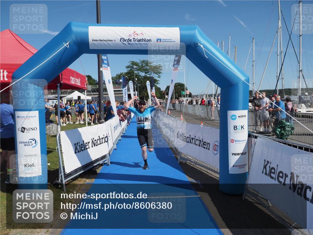 17.08.2025 - KN Förde Triathlon 2025 MichiJ http://msf.ph/oto/8606380 17.08.2025 12:23:18 Laufen 382 meine-sportfotos.de