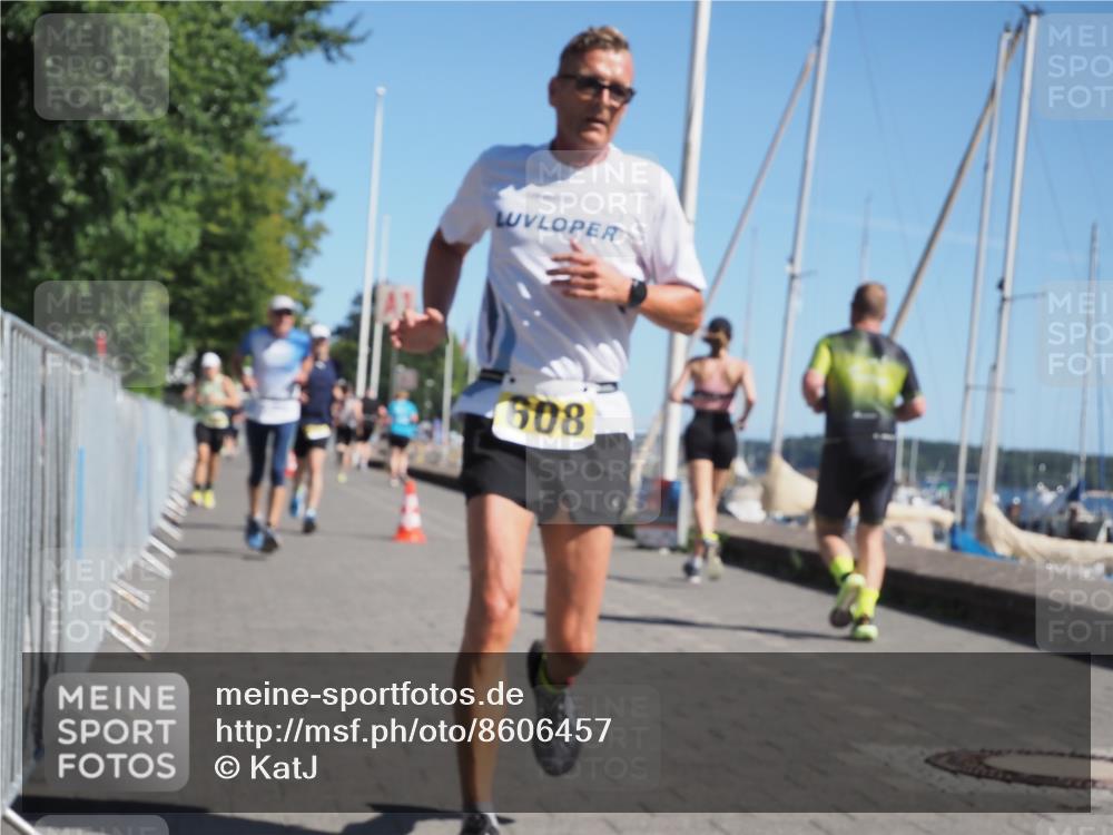 17.08.2025 - KN Förde Triathlon 2025 KatJ http://msf.ph/oto/8606457 17.08.2025 11:59:08 Laufen 345, 361, 605, 608, 620, 621 meine-sportfotos.de