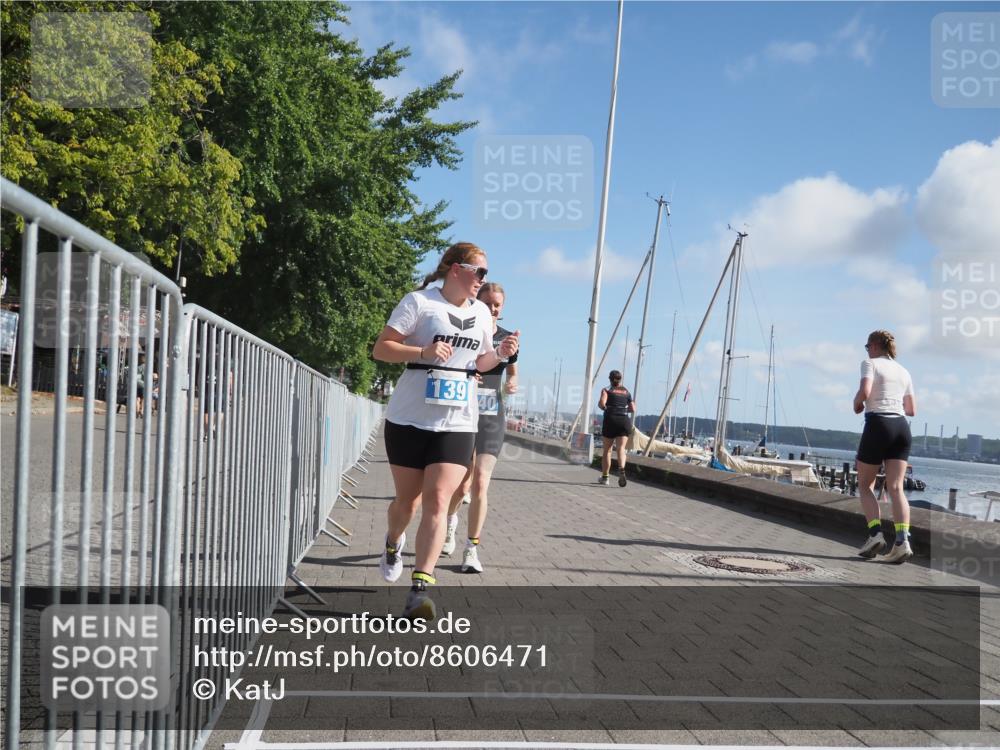 17.08.2025 - KN Förde Triathlon 2025 KatJ http://msf.ph/oto/8606471 17.08.2025 10:31:24 Laufen 135, 139, 140, 250 meine-sportfotos.de