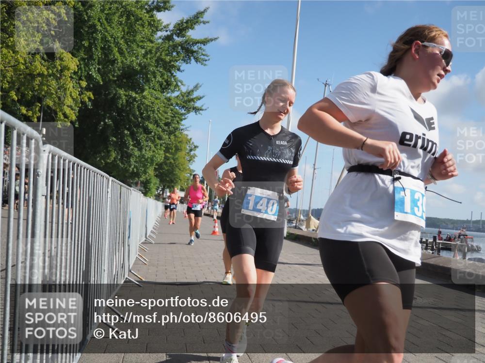 17.08.2025 - KN Förde Triathlon 2025 KatJ http://msf.ph/oto/8606495 17.08.2025 10:31:25 Laufen 135, 139, 140, 250 meine-sportfotos.de