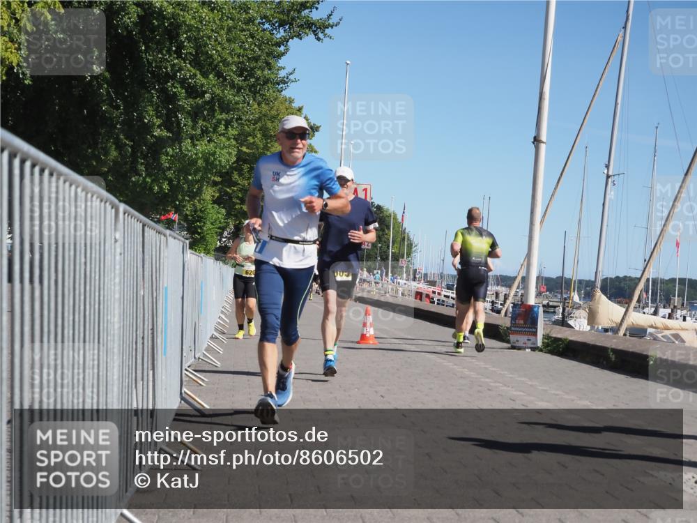 17.08.2025 - KN Förde Triathlon 2025 KatJ http://msf.ph/oto/8606502 17.08.2025 11:59:10 Laufen 361, 605, 608, 620 meine-sportfotos.de