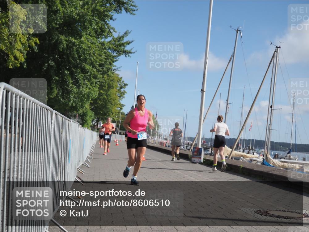 17.08.2025 - KN Förde Triathlon 2025 KatJ http://msf.ph/oto/8606510 17.08.2025 10:31:27 Laufen 135, 140, 235, 250 meine-sportfotos.de