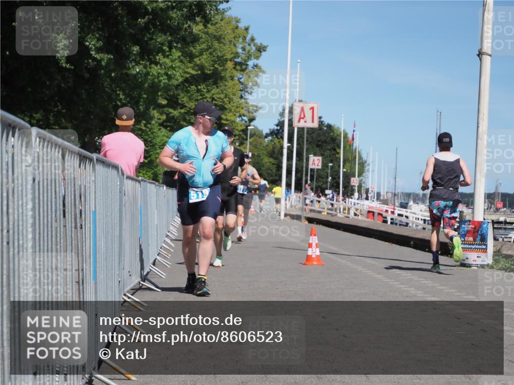 17.08.2025 - KN Förde Triathlon 2025 KatJ http://msf.ph/oto/8606523 17.08.2025 13:50:26 Laufen 427, 470, 477, 485, 519, 546 meine-sportfotos.de