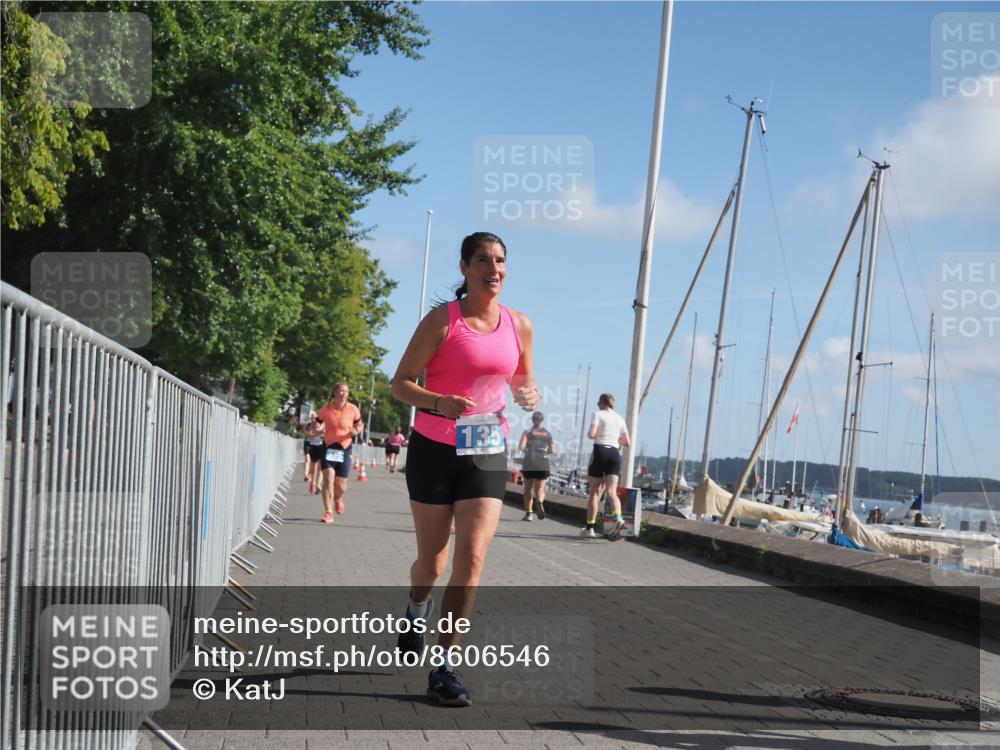 17.08.2025 - KN Förde Triathlon 2025 KatJ http://msf.ph/oto/8606546 17.08.2025 10:31:28 Laufen 135, 153, 235, 250 meine-sportfotos.de
