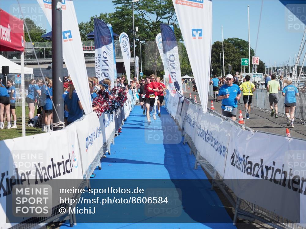 17.08.2025 - KN Förde Triathlon 2025 MichiJ http://msf.ph/oto/8606584 17.08.2025 12:23:45 Laufen 621 meine-sportfotos.de