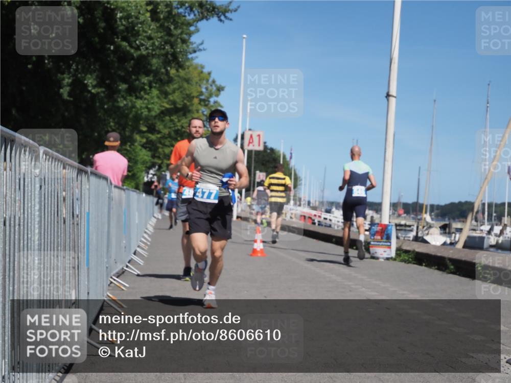 17.08.2025 - KN Förde Triathlon 2025 KatJ http://msf.ph/oto/8606610 17.08.2025 13:50:32 Laufen 427, 477, 485, 519 meine-sportfotos.de
