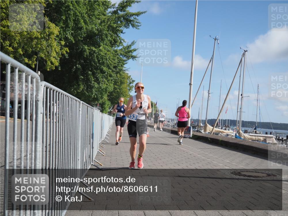 17.08.2025 - KN Förde Triathlon 2025 KatJ http://msf.ph/oto/8606611 17.08.2025 10:31:37 Laufen 111, 153, 202, 235 meine-sportfotos.de