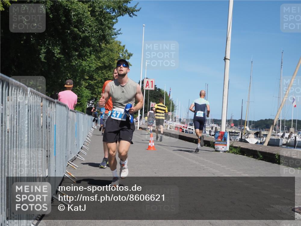 17.08.2025 - KN Förde Triathlon 2025 KatJ http://msf.ph/oto/8606621 17.08.2025 13:50:33 Laufen 427, 477, 485 meine-sportfotos.de
