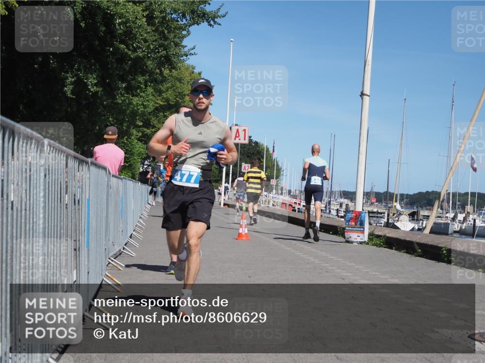 17.08.2025 - KN Förde Triathlon 2025 KatJ http://msf.ph/oto/8606629 17.08.2025 13:50:33 Laufen 427, 477, 485 meine-sportfotos.de