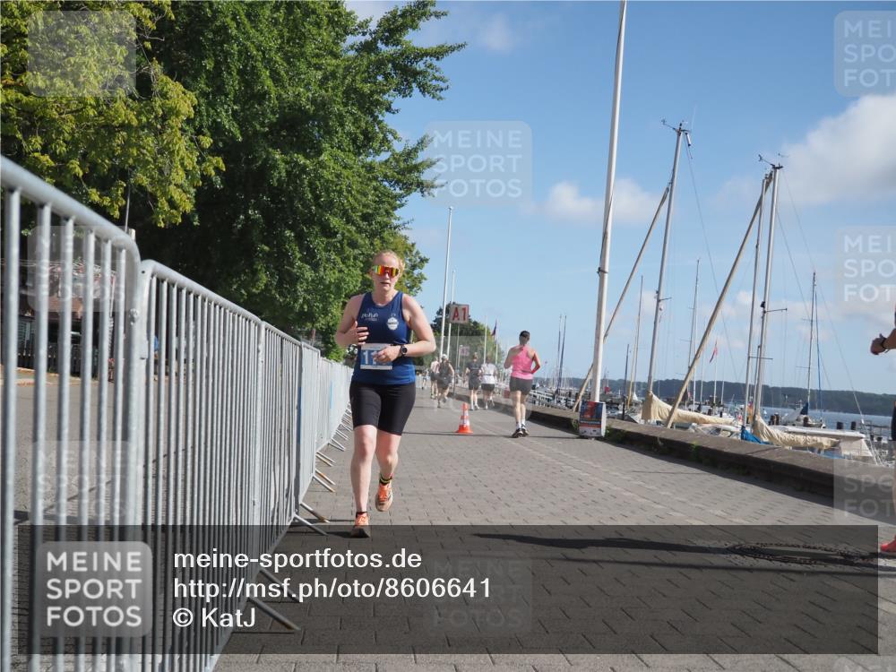 17.08.2025 - KN Förde Triathlon 2025 KatJ http://msf.ph/oto/8606641 17.08.2025 10:31:39 Laufen 111, 153, 202 meine-sportfotos.de
