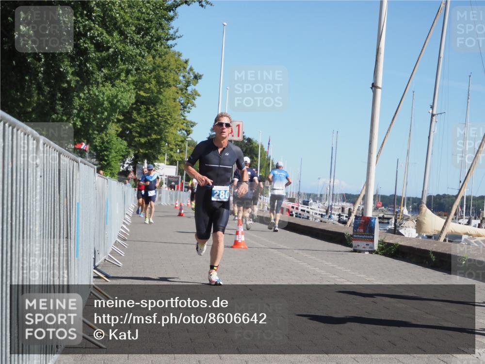 17.08.2025 - KN Förde Triathlon 2025 KatJ http://msf.ph/oto/8606642 17.08.2025 11:59:22 Laufen 280 meine-sportfotos.de