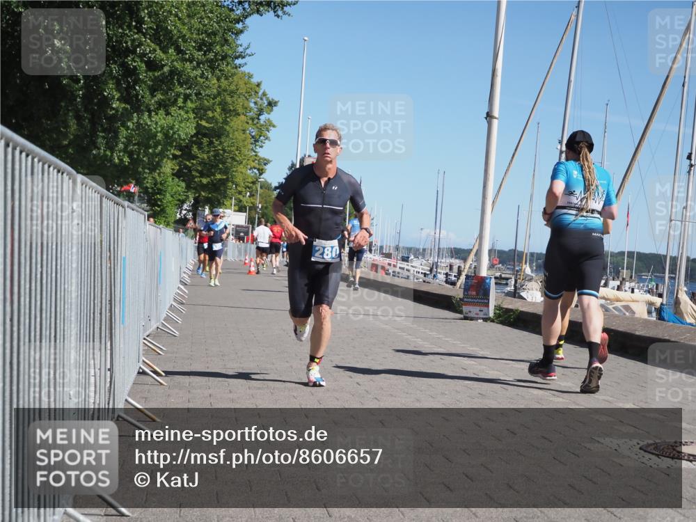 17.08.2025 - KN Förde Triathlon 2025 KatJ http://msf.ph/oto/8606657 17.08.2025 11:59:23 Laufen 280, 285, 307 meine-sportfotos.de