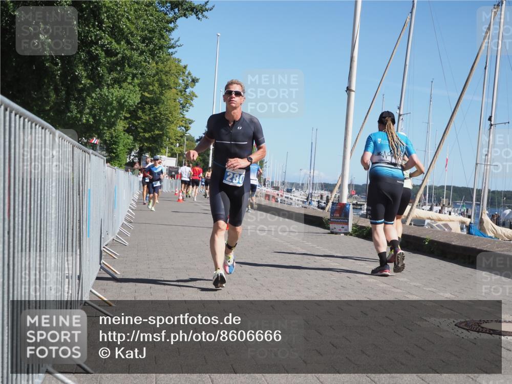 17.08.2025 - KN Förde Triathlon 2025 KatJ http://msf.ph/oto/8606666 17.08.2025 11:59:23 Laufen 280, 285, 307 meine-sportfotos.de
