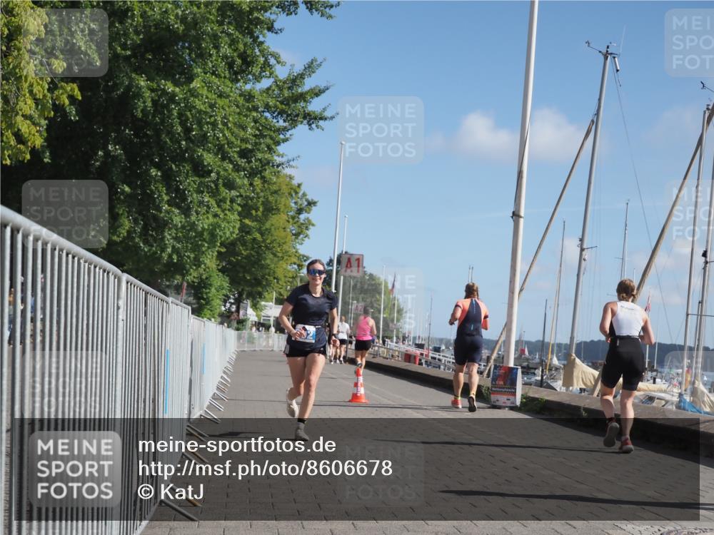 17.08.2025 - KN Förde Triathlon 2025 KatJ http://msf.ph/oto/8606678 17.08.2025 10:31:44 Laufen 202 meine-sportfotos.de