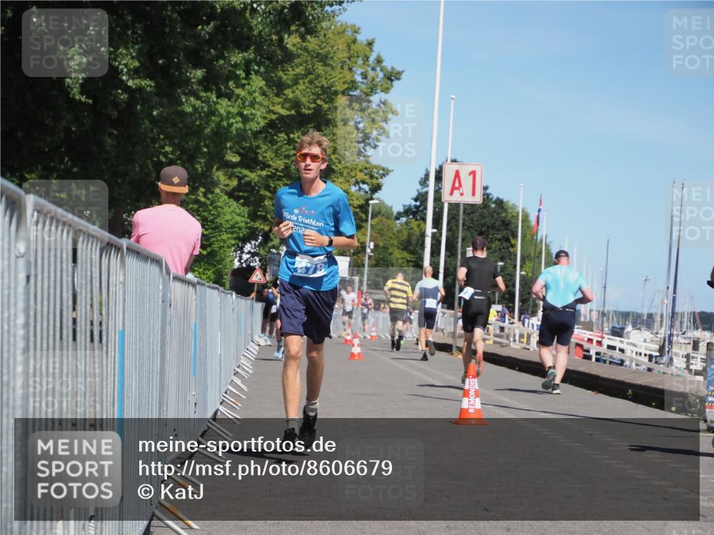 17.08.2025 - KN Förde Triathlon 2025 KatJ http://msf.ph/oto/8606679 17.08.2025 13:50:40 Laufen 478 meine-sportfotos.de