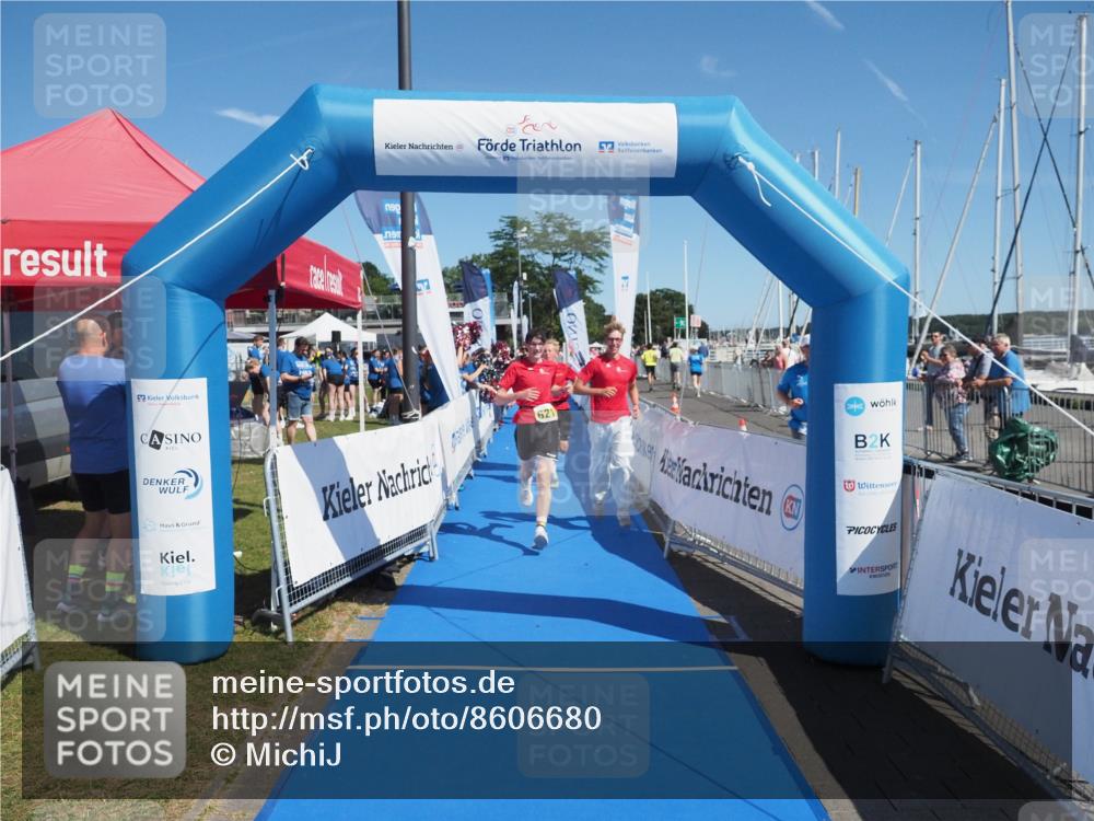 17.08.2025 - KN Förde Triathlon 2025 MichiJ http://msf.ph/oto/8606680 17.08.2025 12:23:48 Laufen 368, 621 meine-sportfotos.de
