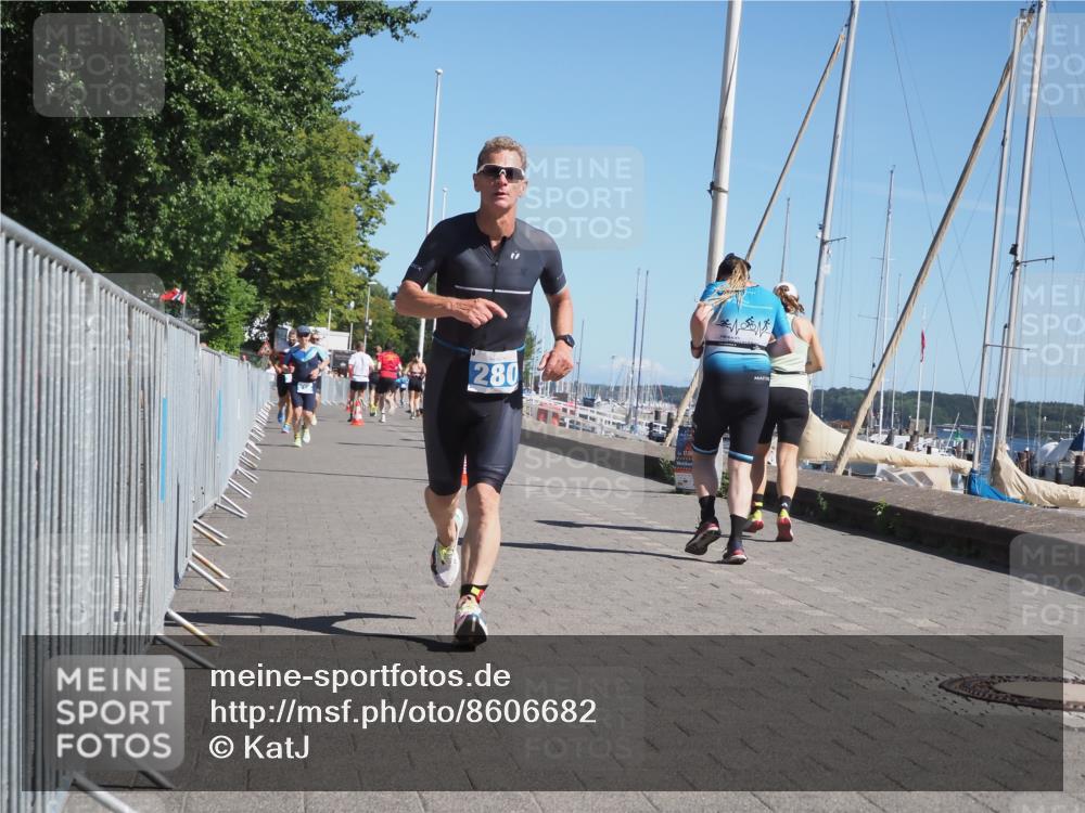 17.08.2025 - KN Förde Triathlon 2025 KatJ http://msf.ph/oto/8606682 17.08.2025 11:59:23 Laufen 280, 285, 307 meine-sportfotos.de