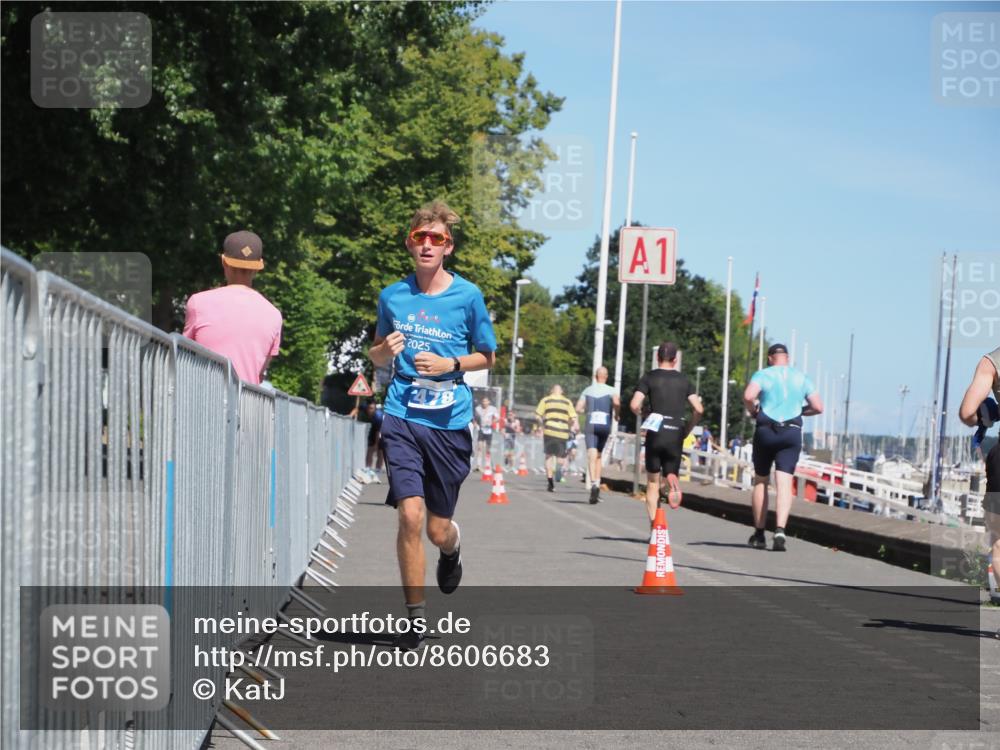 17.08.2025 - KN Förde Triathlon 2025 KatJ http://msf.ph/oto/8606683 17.08.2025 13:50:41 Laufen 478 meine-sportfotos.de