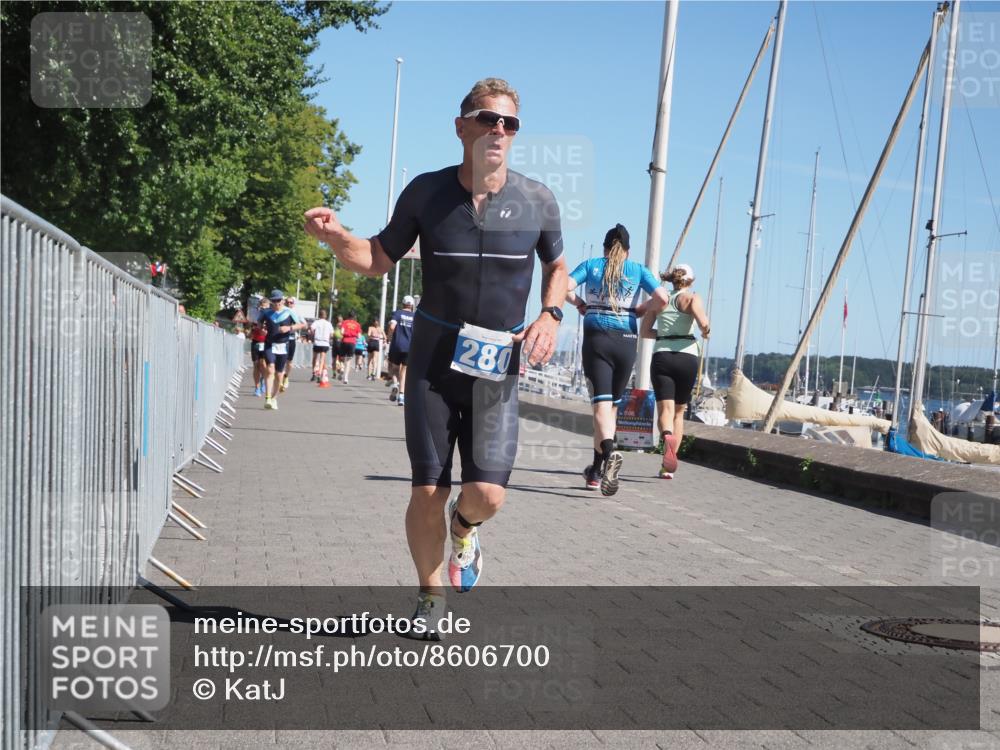 17.08.2025 - KN Förde Triathlon 2025 KatJ http://msf.ph/oto/8606700 17.08.2025 11:59:24 Laufen 280, 285, 307 meine-sportfotos.de