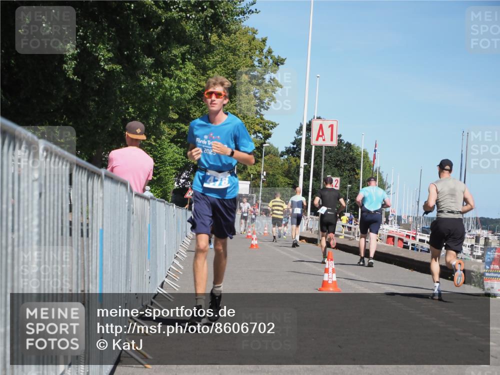 17.08.2025 - KN Förde Triathlon 2025 KatJ http://msf.ph/oto/8606702 17.08.2025 13:50:41 Laufen 478 meine-sportfotos.de