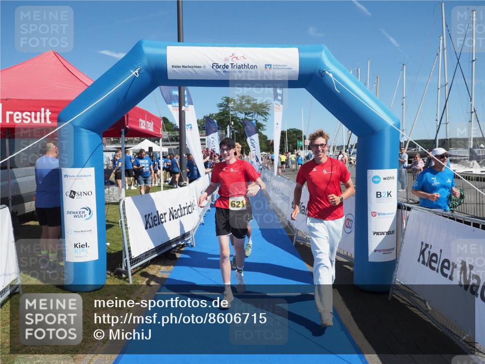 17.08.2025 - KN Förde Triathlon 2025 MichiJ http://msf.ph/oto/8606715 17.08.2025 12:23:49 Laufen 368, 621 meine-sportfotos.de
