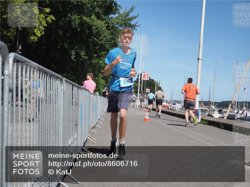 17.08.2025 - KN Förde Triathlon 2025 KatJ http://msf.ph/oto/8606716 17.08.2025 13:50:43 Laufen 478, 494 meine-sportfotos.de