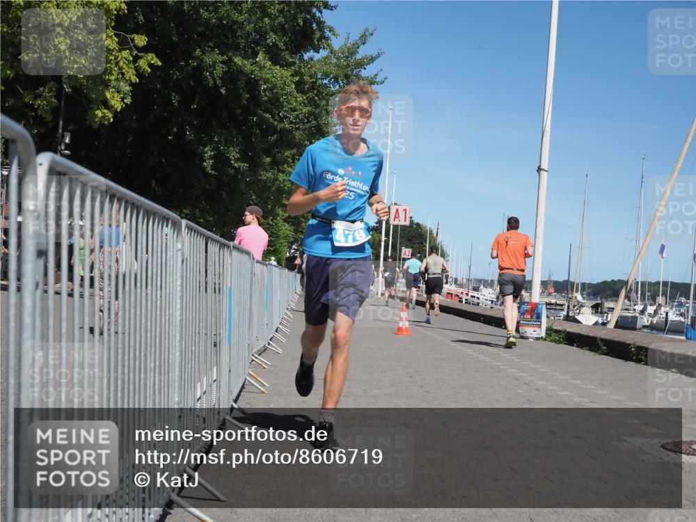 17.08.2025 - KN Förde Triathlon 2025 KatJ http://msf.ph/oto/8606719 17.08.2025 13:50:43 Laufen 478, 494 meine-sportfotos.de