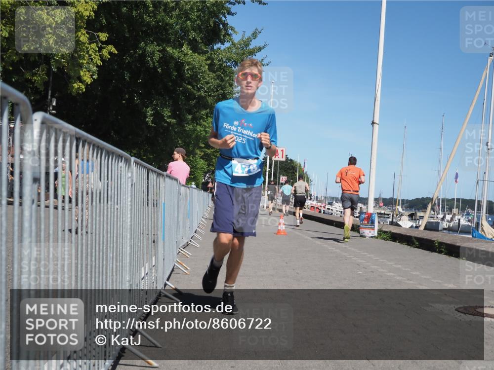 17.08.2025 - KN Förde Triathlon 2025 KatJ http://msf.ph/oto/8606722 17.08.2025 13:50:44 Laufen 478, 494 meine-sportfotos.de