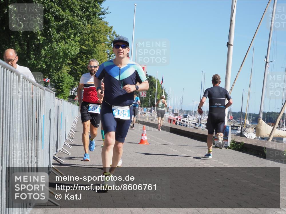 17.08.2025 - KN Förde Triathlon 2025 KatJ http://msf.ph/oto/8606761 17.08.2025 11:59:31 Laufen 285, 306, 307, 321, 642 meine-sportfotos.de