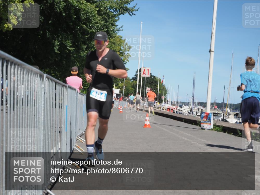 17.08.2025 - KN Förde Triathlon 2025 KatJ http://msf.ph/oto/8606770 17.08.2025 13:50:50 Laufen 455, 494 meine-sportfotos.de