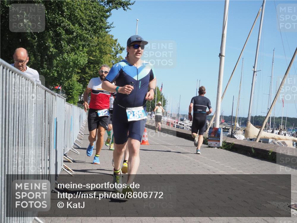 17.08.2025 - KN Förde Triathlon 2025 KatJ http://msf.ph/oto/8606772 17.08.2025 11:59:31 Laufen 285, 306, 307, 321, 642 meine-sportfotos.de