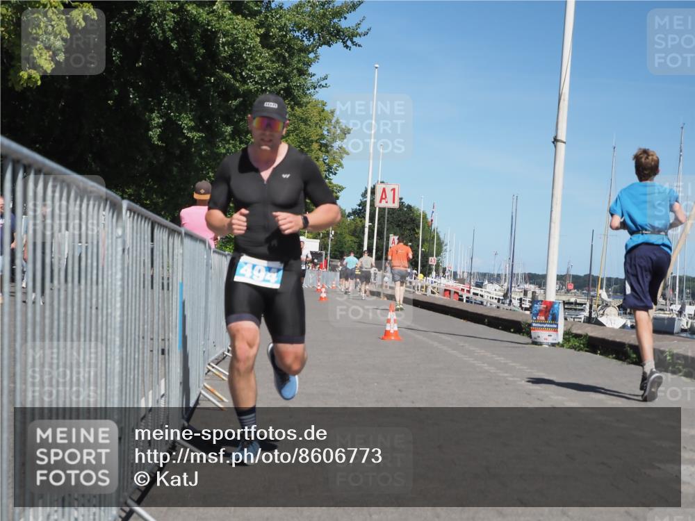 17.08.2025 - KN Förde Triathlon 2025 KatJ http://msf.ph/oto/8606773 17.08.2025 13:50:50 Laufen 455, 494 meine-sportfotos.de