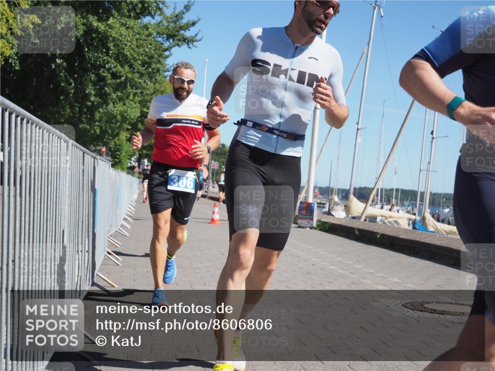 17.08.2025 - KN Förde Triathlon 2025 KatJ http://msf.ph/oto/8606806 17.08.2025 11:59:33 Laufen 285, 306, 307, 321, 642 meine-sportfotos.de