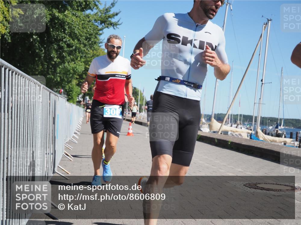 17.08.2025 - KN Förde Triathlon 2025 KatJ http://msf.ph/oto/8606809 17.08.2025 11:59:33 Laufen 285, 306, 307, 321, 642 meine-sportfotos.de