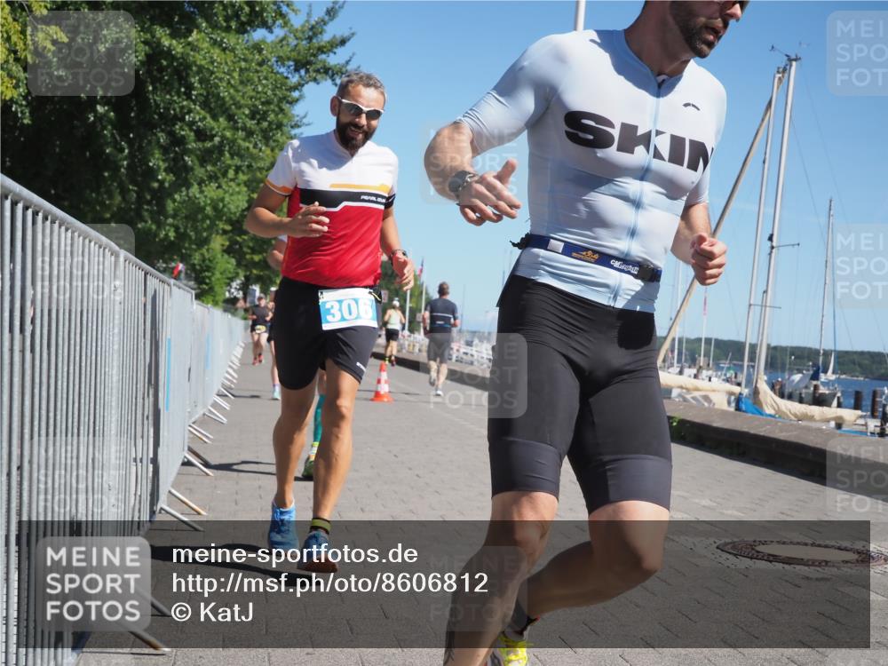 17.08.2025 - KN Förde Triathlon 2025 KatJ http://msf.ph/oto/8606812 17.08.2025 11:59:33 Laufen 285, 306, 307, 321, 642 meine-sportfotos.de