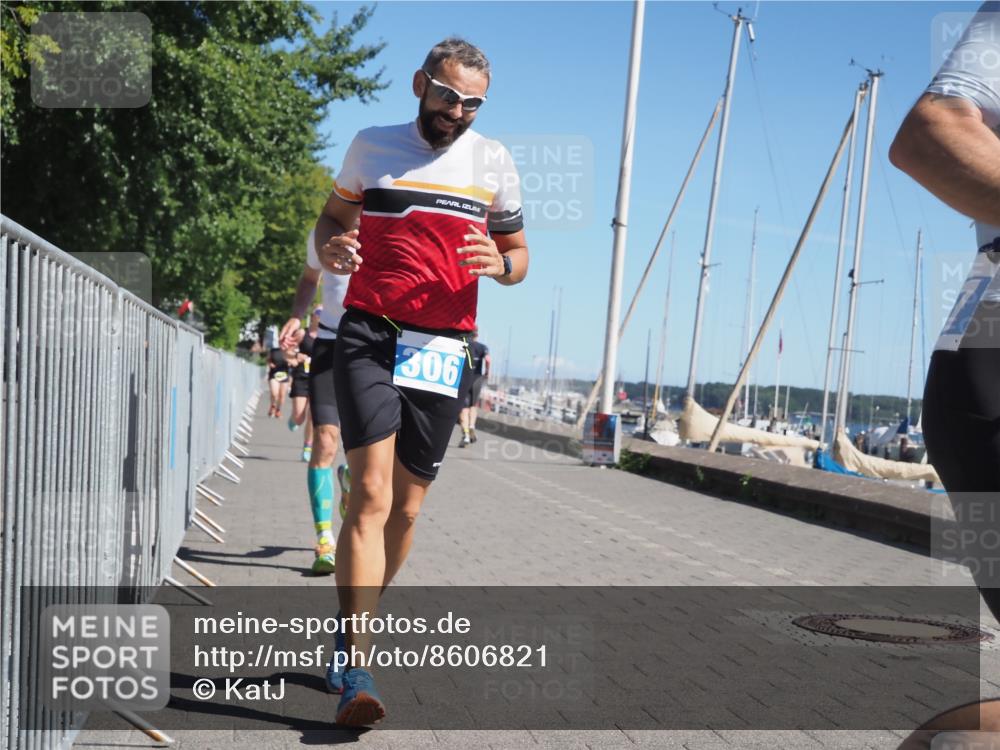 17.08.2025 - KN Förde Triathlon 2025 KatJ http://msf.ph/oto/8606821 17.08.2025 11:59:34 Laufen 285, 306, 307, 321, 642 meine-sportfotos.de