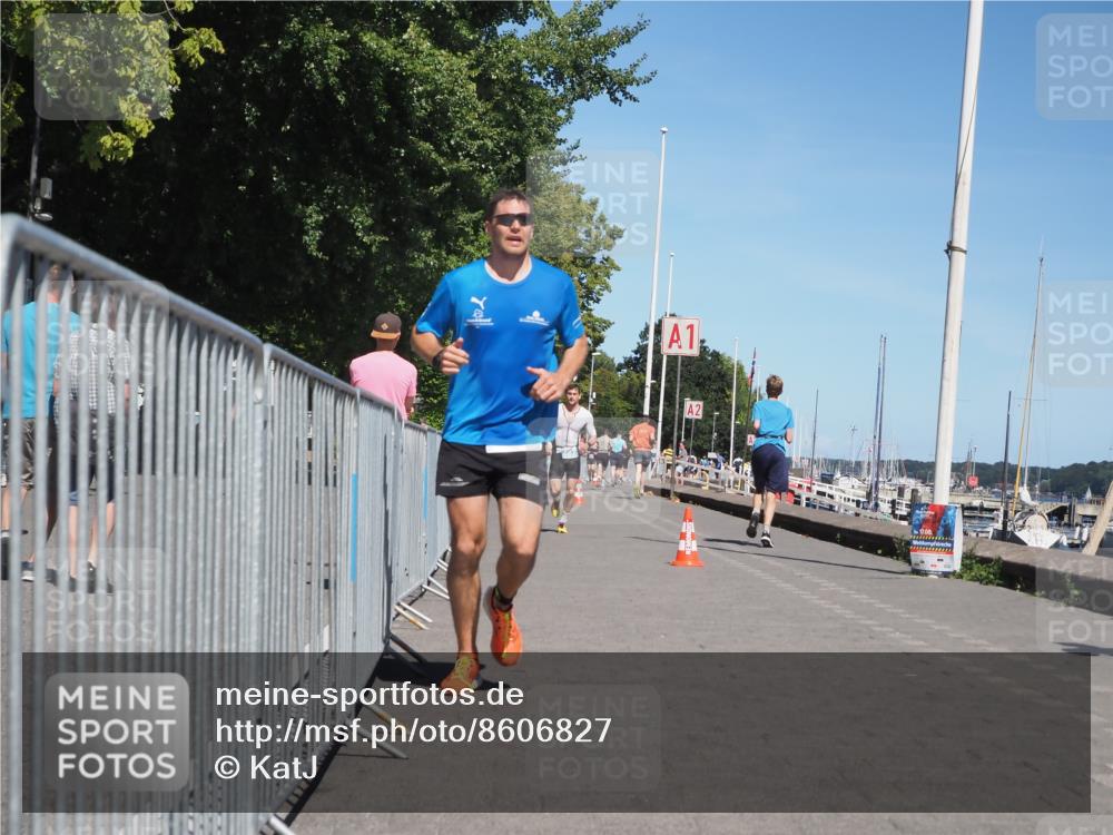 17.08.2025 - KN Förde Triathlon 2025 KatJ http://msf.ph/oto/8606827 17.08.2025 13:50:56 Laufen 455, 487 meine-sportfotos.de