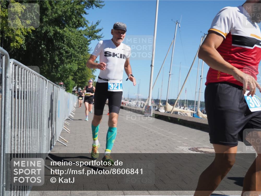 17.08.2025 - KN Förde Triathlon 2025 KatJ http://msf.ph/oto/8606841 17.08.2025 11:59:35 Laufen 285, 306, 307, 321, 642 meine-sportfotos.de