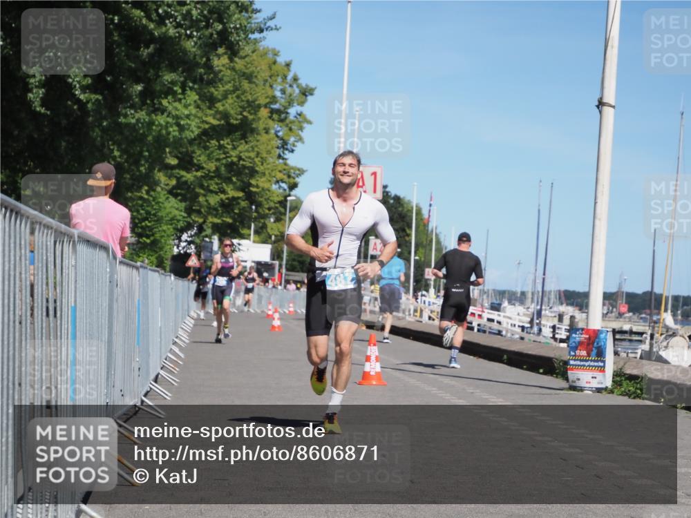 17.08.2025 - KN Förde Triathlon 2025 KatJ http://msf.ph/oto/8606871 17.08.2025 13:51:00 Laufen 455, 487 meine-sportfotos.de