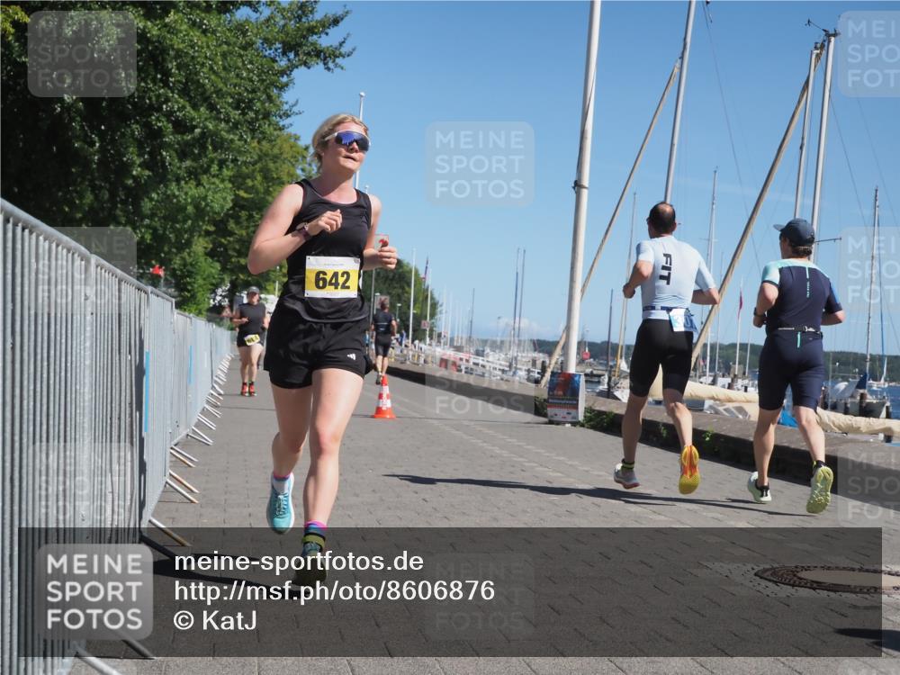 17.08.2025 - KN Förde Triathlon 2025 KatJ http://msf.ph/oto/8606876 17.08.2025 11:59:37 Laufen 306, 321, 614, 642 meine-sportfotos.de