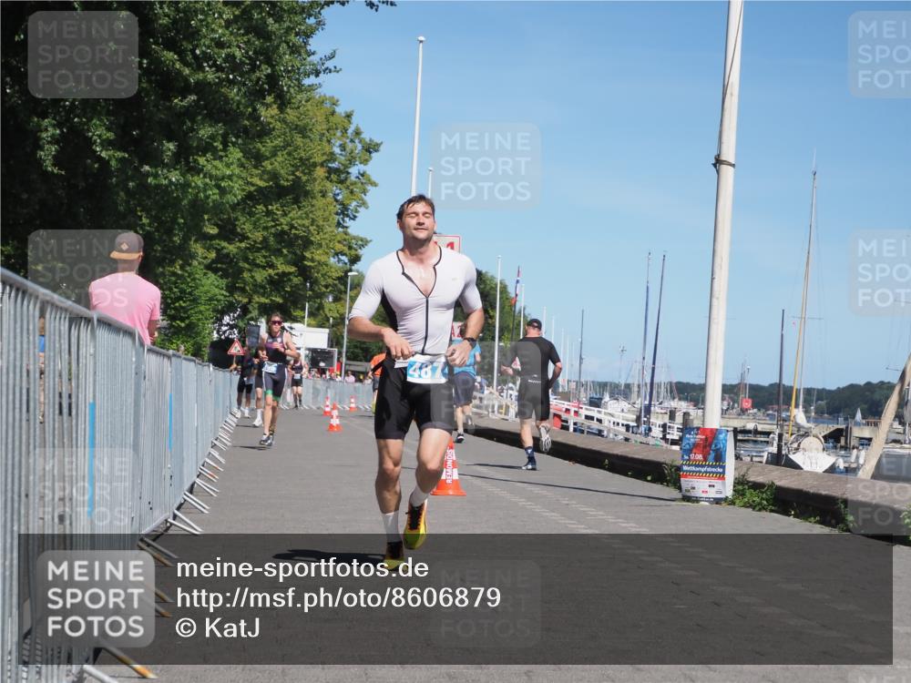 17.08.2025 - KN Förde Triathlon 2025 KatJ http://msf.ph/oto/8606879 17.08.2025 13:51:00 Laufen 455, 487 meine-sportfotos.de