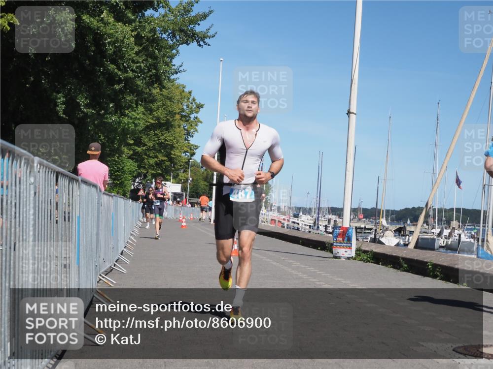 17.08.2025 - KN Förde Triathlon 2025 KatJ http://msf.ph/oto/8606900 17.08.2025 13:51:01 Laufen 395, 487 meine-sportfotos.de