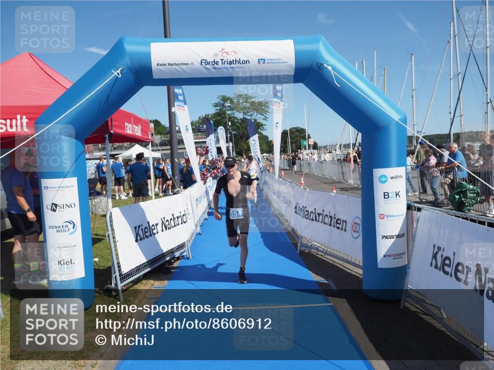 17.08.2025 - KN Förde Triathlon 2025 MichiJ http://msf.ph/oto/8606912 17.08.2025 12:24:42 Laufen 354, 631 meine-sportfotos.de
