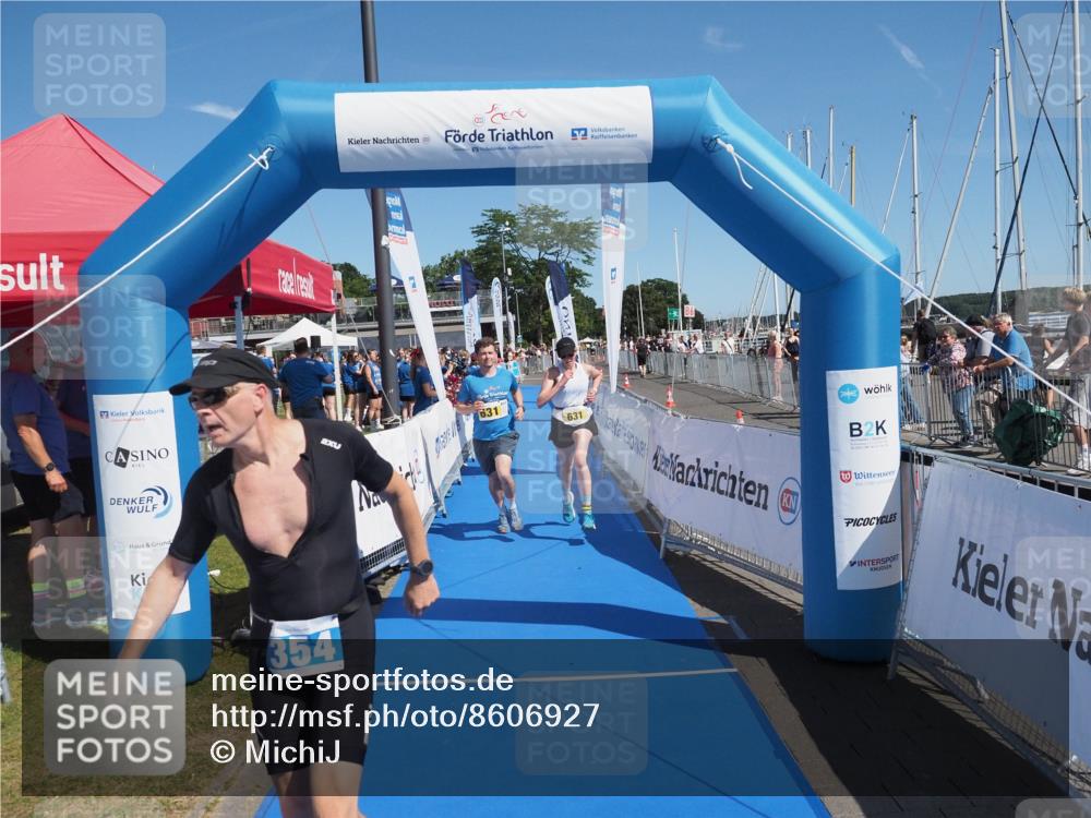17.08.2025 - KN Förde Triathlon 2025 MichiJ http://msf.ph/oto/8606927 17.08.2025 12:24:43 Laufen 354, 631 meine-sportfotos.de