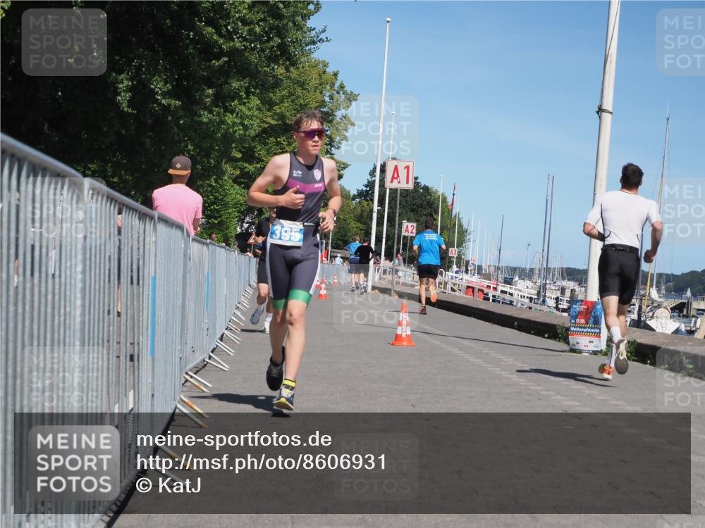 17.08.2025 - KN Förde Triathlon 2025 KatJ http://msf.ph/oto/8606931 17.08.2025 13:51:08 Laufen 395, 517 meine-sportfotos.de